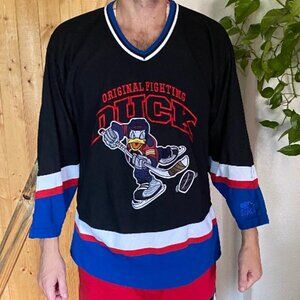 Starter Disney Donald Duck hockey jersey size XL